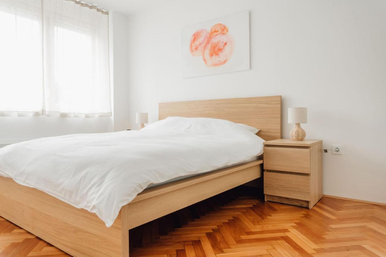White Apartment - Free Parking Ljubljana Dış mekan fotoğraf