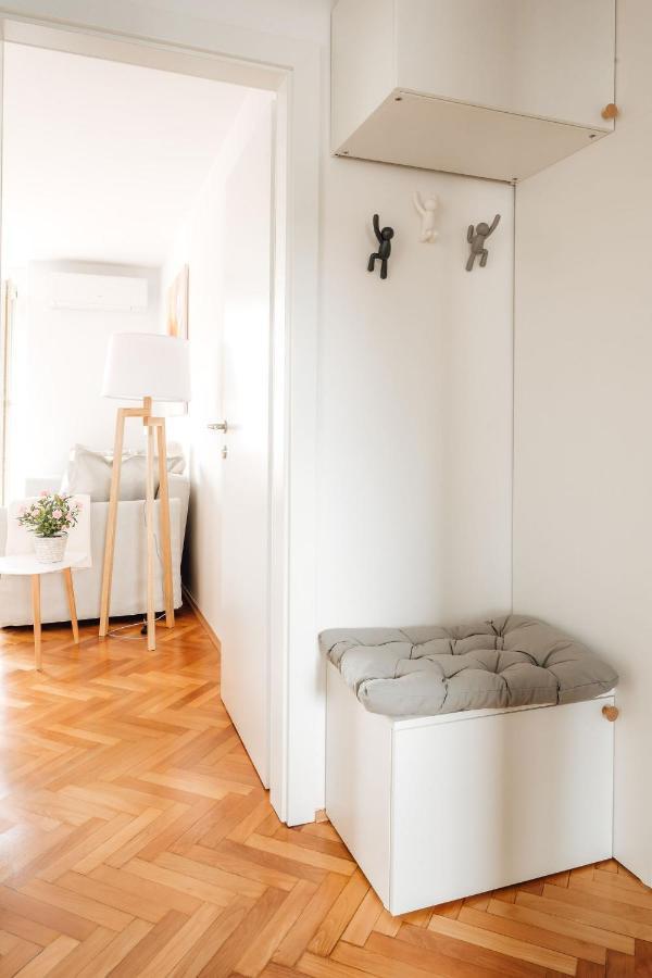 White Apartment - Free Parking Ljubljana Dış mekan fotoğraf